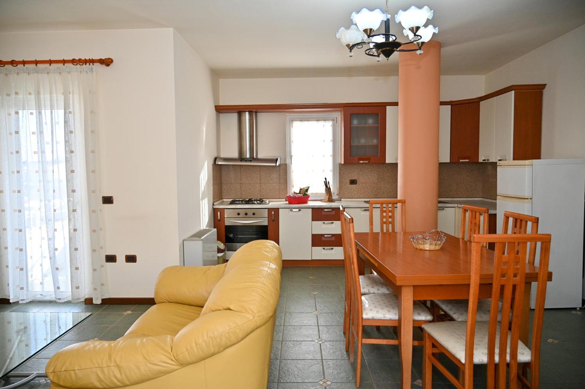 Hotel Vila Emes Дуррес Экстерьер фото
